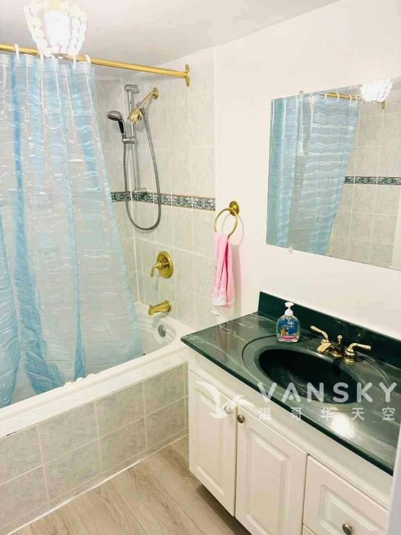 260806092417_Washroom 01.jpg